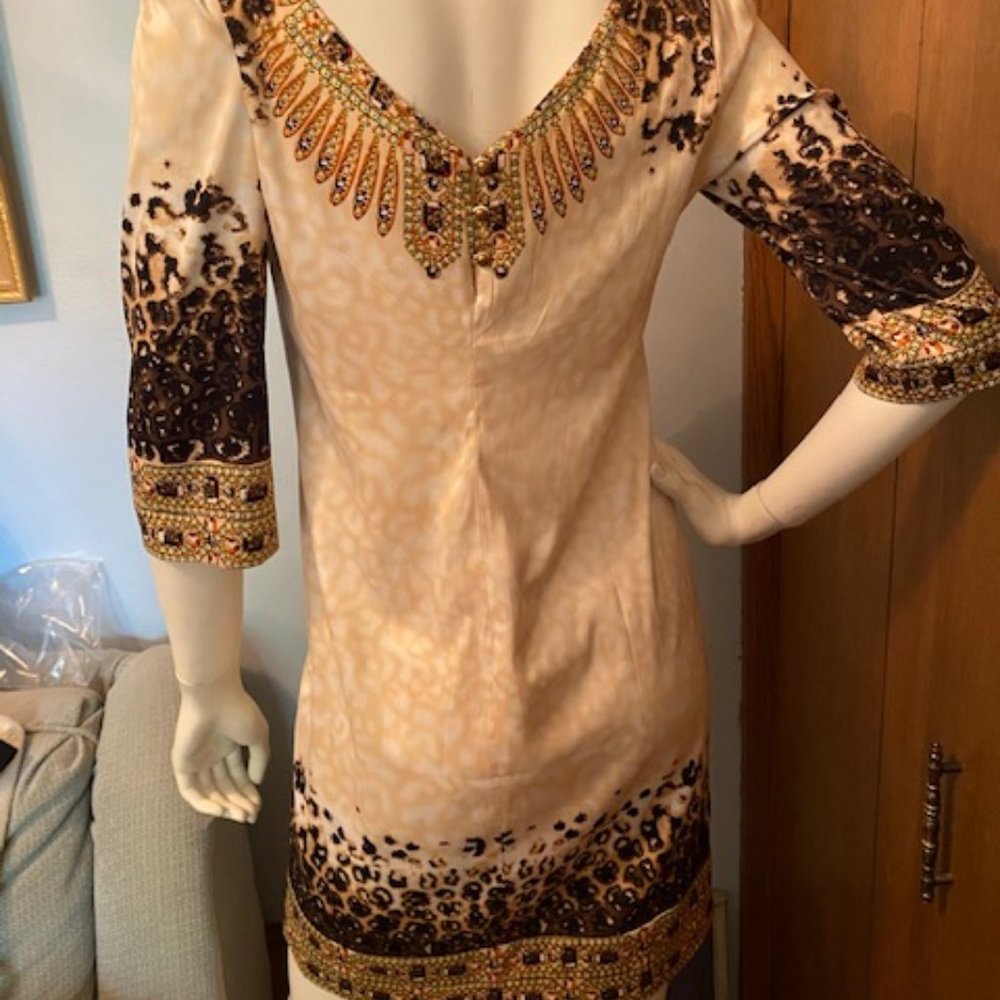 Dress - Picture 3 of 8